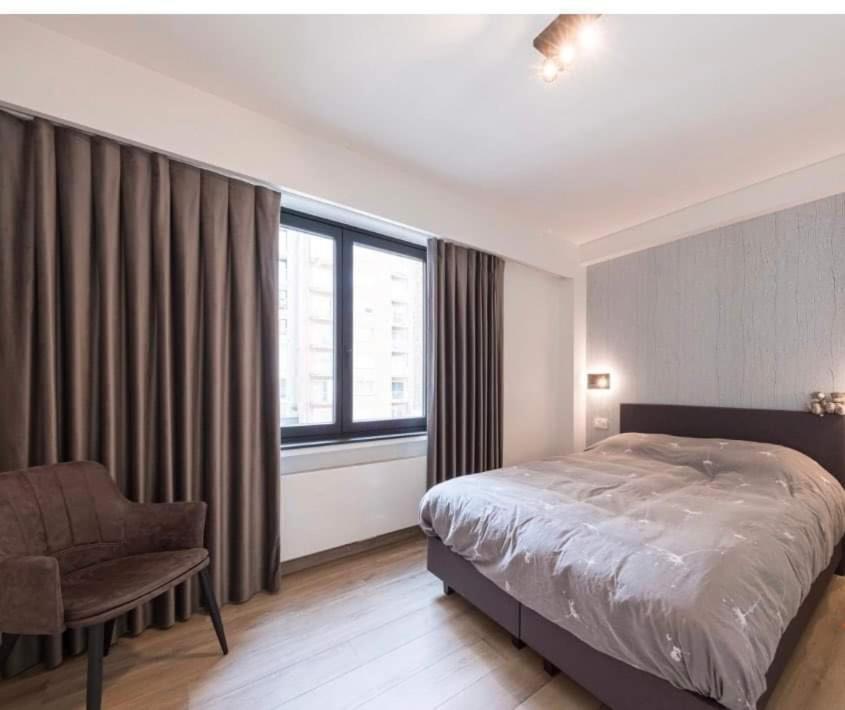 Hotel Ter Streep ออสเทนด์ ภายนอก รูปภาพ