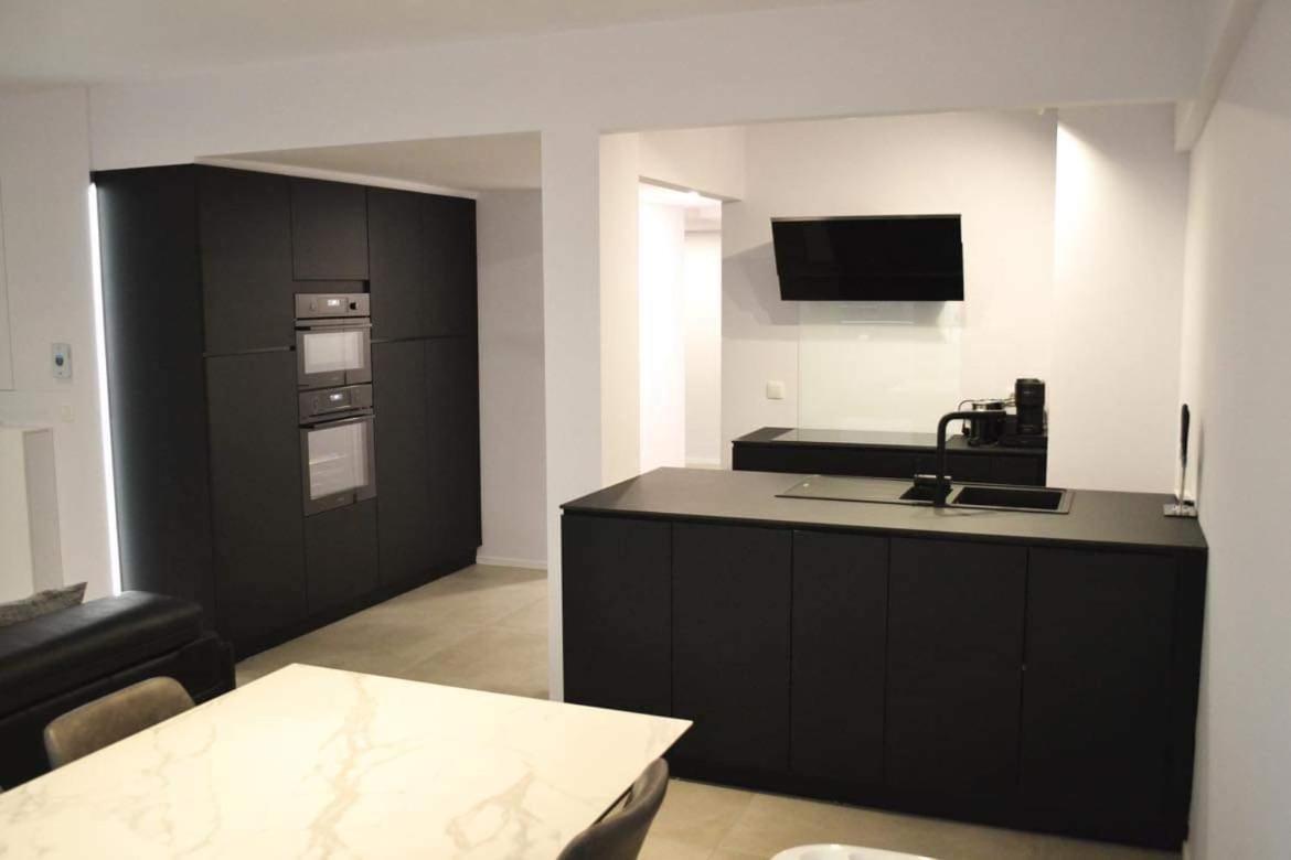Hotel Ter Streep ออสเทนด์ ภายนอก รูปภาพ