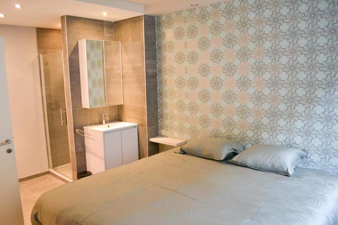 Hotel Ter Streep ออสเทนด์ ภายนอก รูปภาพ